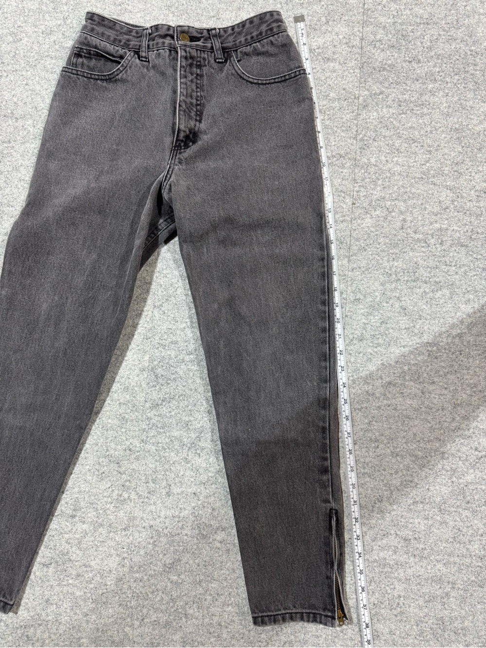 Guess High Rise Women’s Jeans - Washed Black - Picture 8 of 9